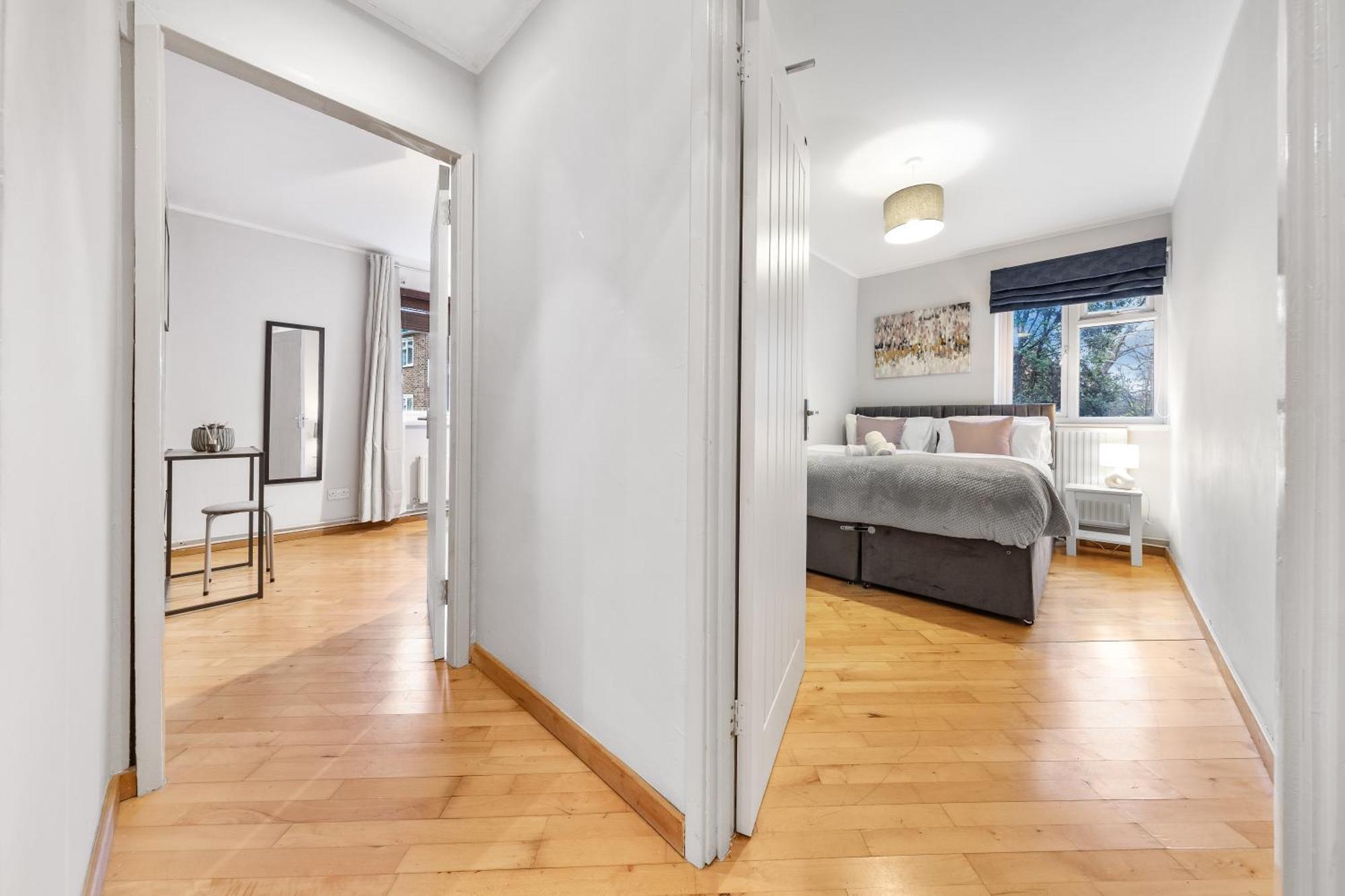 Elegant Retreat - Sleeps 6 - Close To Putney & Stamford Bridge Appartement Londres